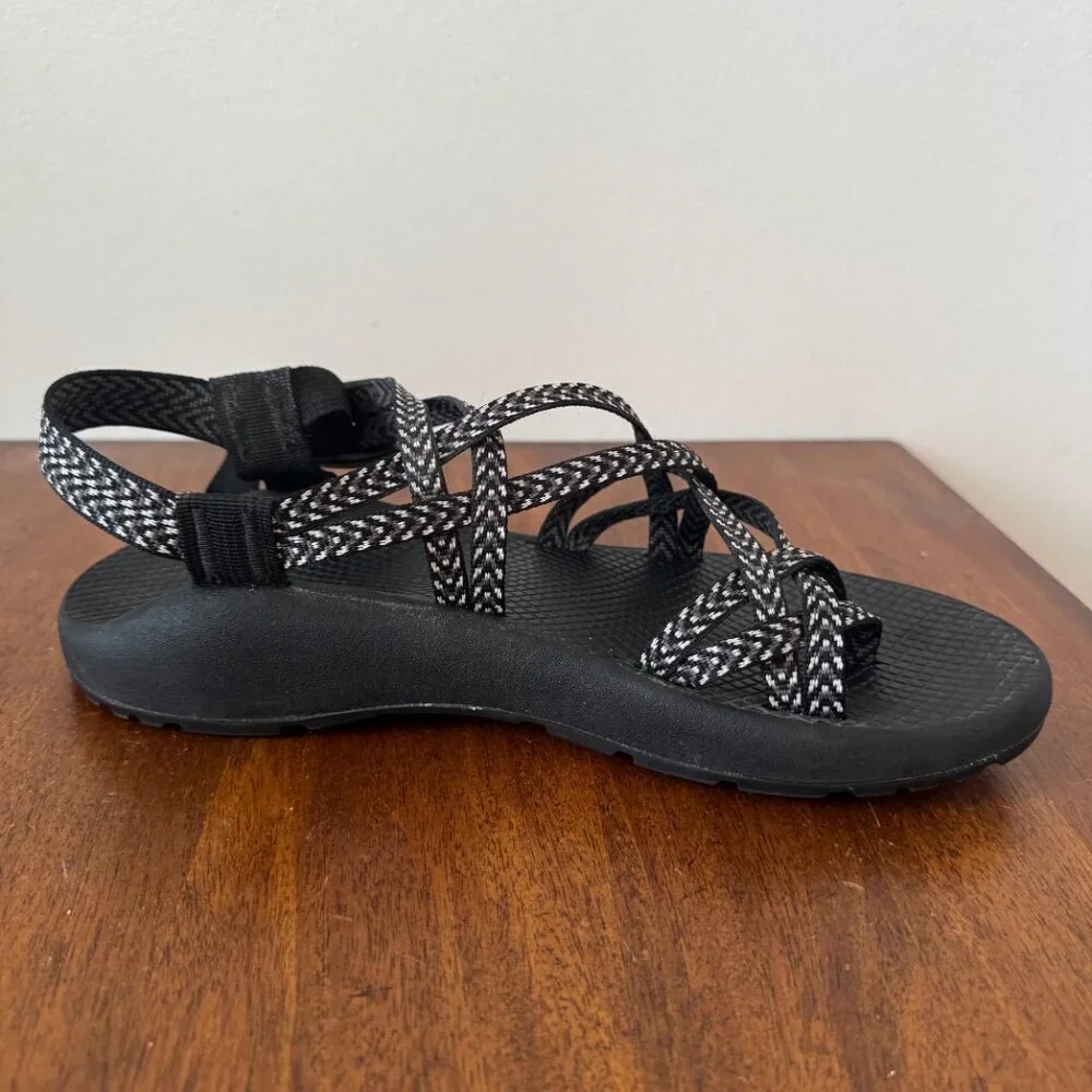 Chaco ZX/2 Dual Adjustable Straps Classic Sandal in Boost Black - Picture 6 of 13
